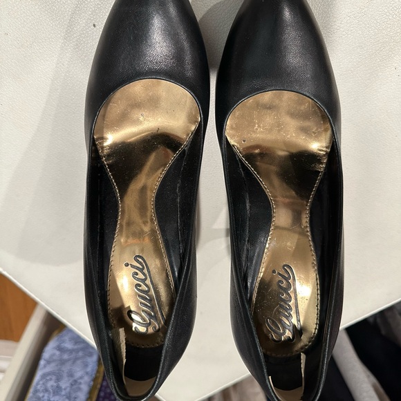 Gucci heels 35.5 - Picture 3 of 3